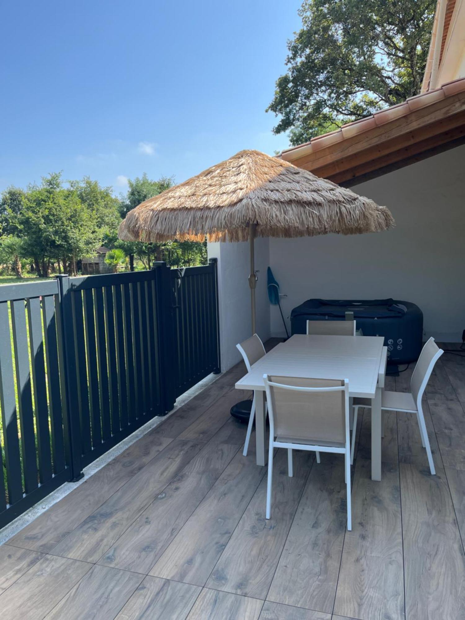 Les Palmiers Villa Challans Kültér fotó